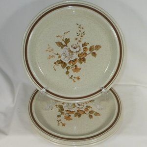 4 salad plates. Royal Doulton UK Lambethware Ravel LS1037